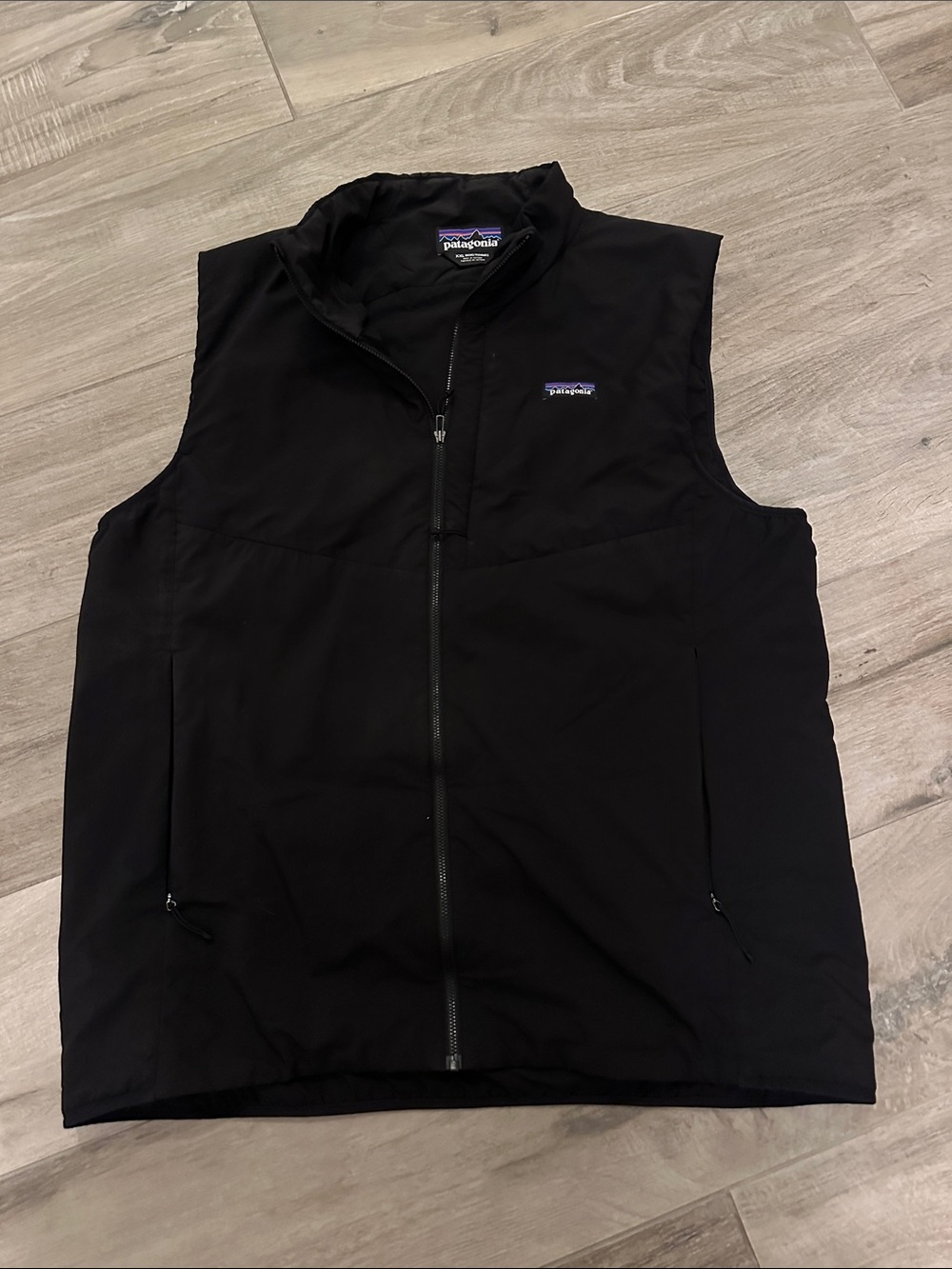 Patagonia Men's Black Zip-Front Vest